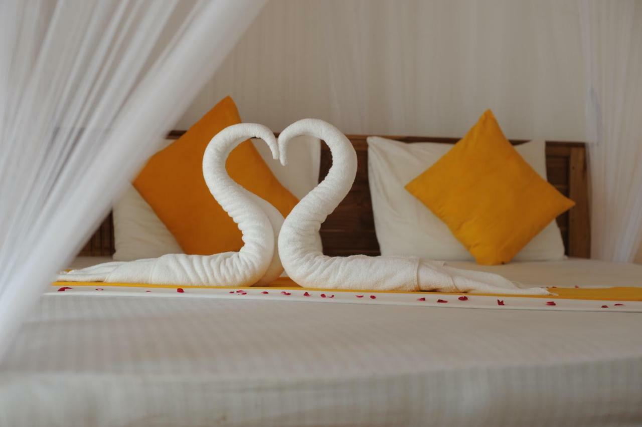 Tranquility Guest House Хиккадува Экстерьер фото